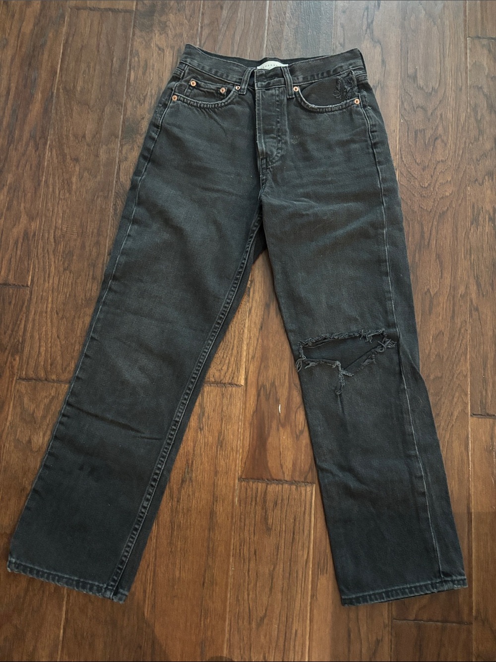 Topshop women’s black Straight Jeans with Knee Distress